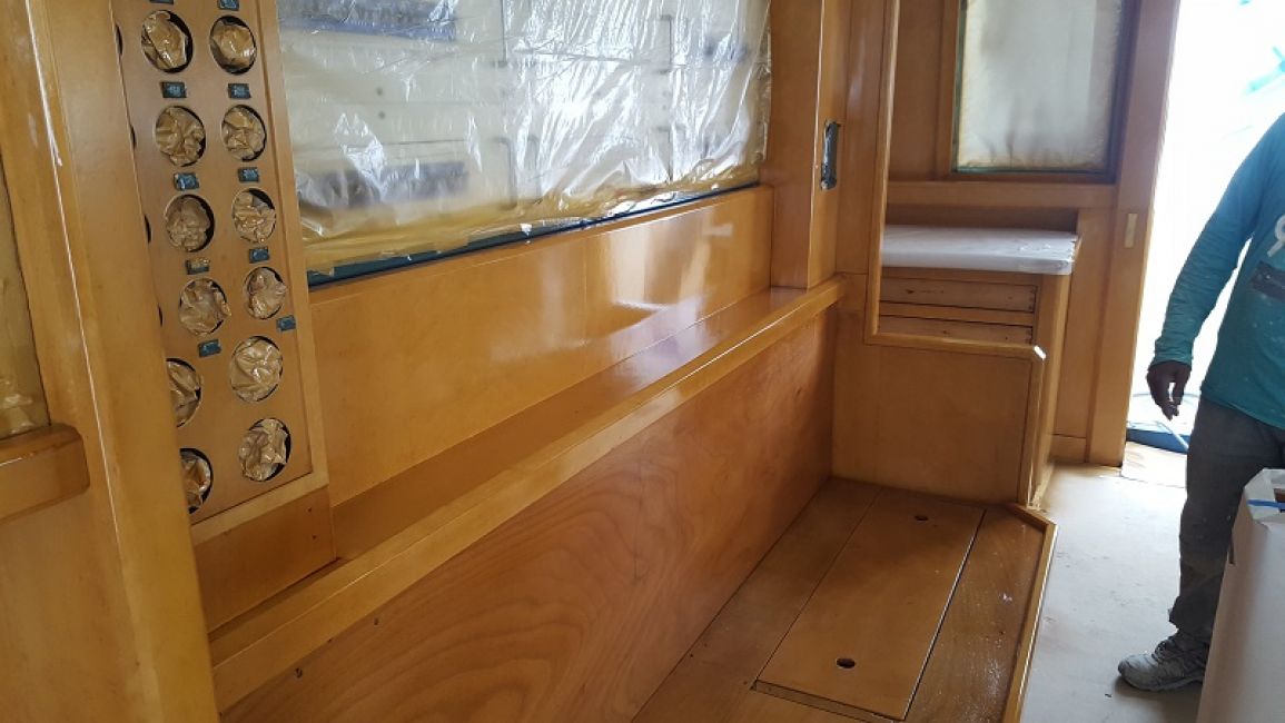 Εργασίες σε γέφυρα YACHT